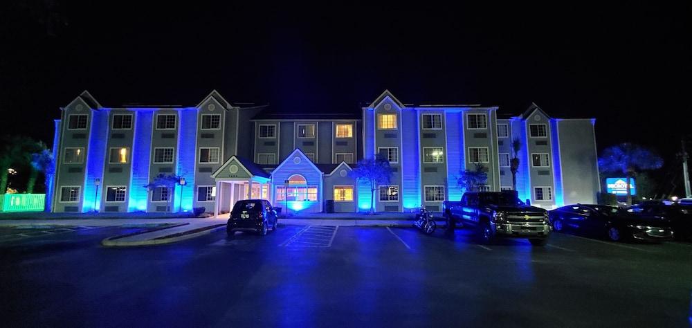 Microtel Inn And Suites - Zephyrhills Extérieur photo