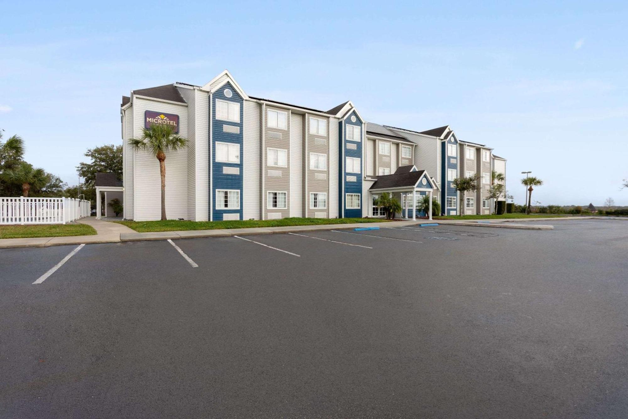 Microtel Inn And Suites - Zephyrhills Extérieur photo